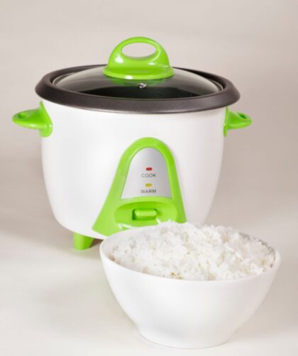 Rice Cooker Won't Stay On Cook